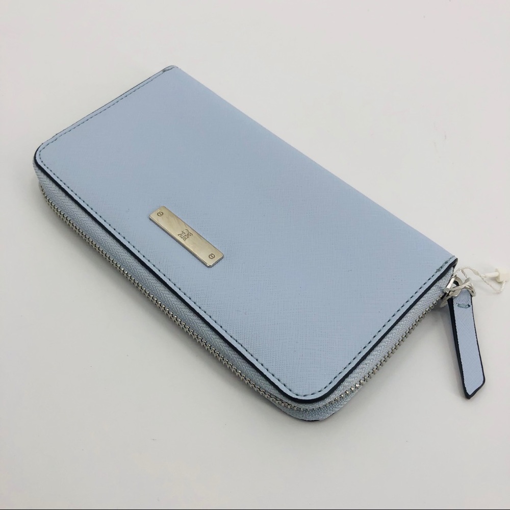 4 for $25 SALE!!!! New York & Co Wallet - Picture 3 of 7